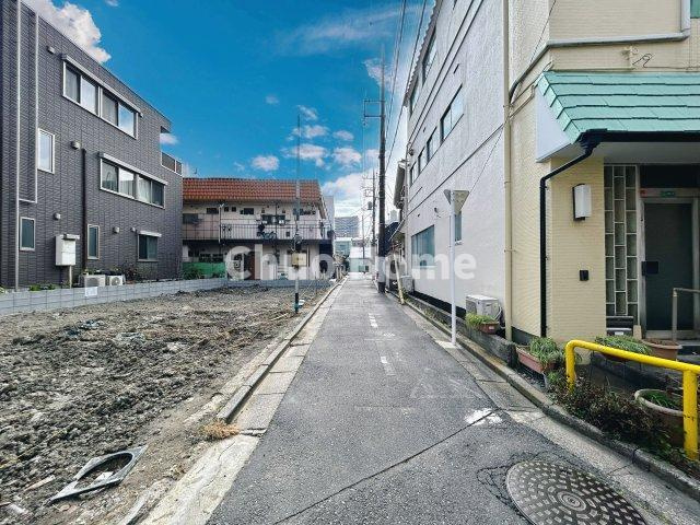 江戸川区平井1丁目新築分譲住宅の前面道路含む現地写真|全面道路