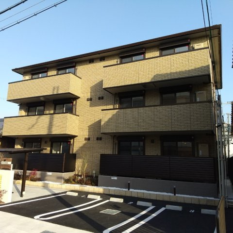 モンパレスの外観