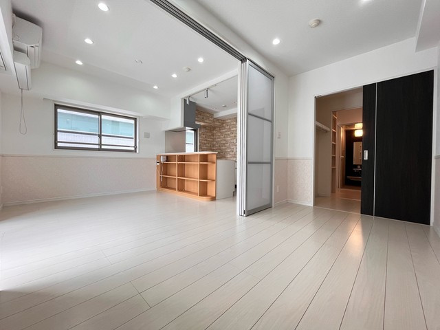 セントフィールド一番町の居間・リビング