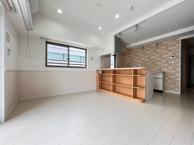 セントフィールド一番町の居間・リビング