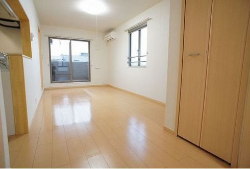 シェーネの居間・リビング