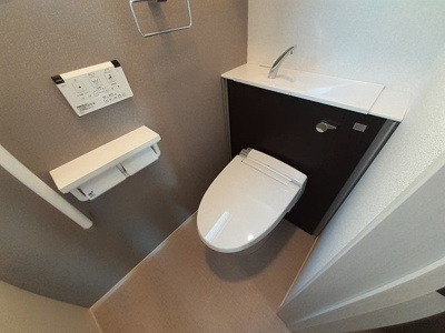 【トイレ】 | プログレＮθ | 落ち着いた色調のトイレです