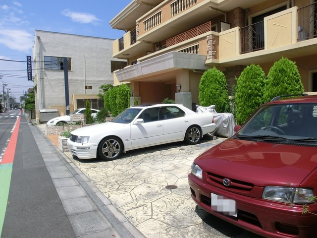 ＭＯＮＡ  ＶＡＬＥⅡの駐車場|敷地内駐車場有り（要確認）