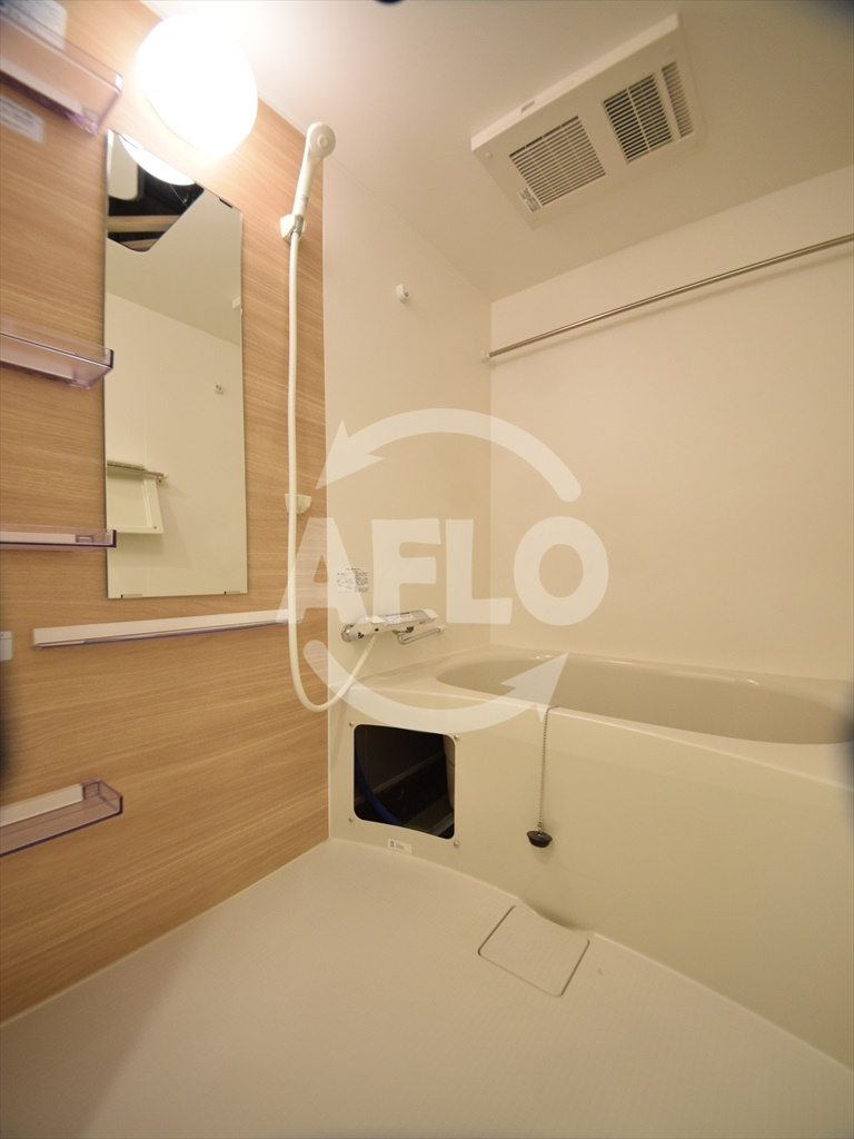 セレニテ日本橋プリエの浴室|セレ二テ日本橋プリエ　風呂