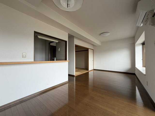 【居間・リビング】 | ラ・セーヌ北田町 | リビングです