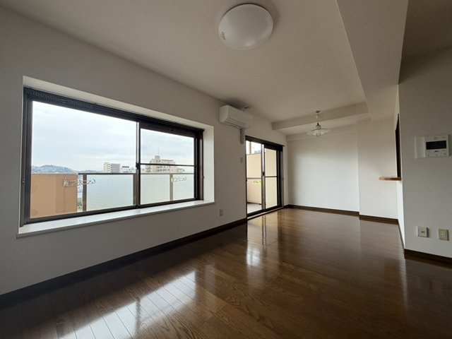 【居間・リビング】 | ラ・セーヌ北田町 | リビングです