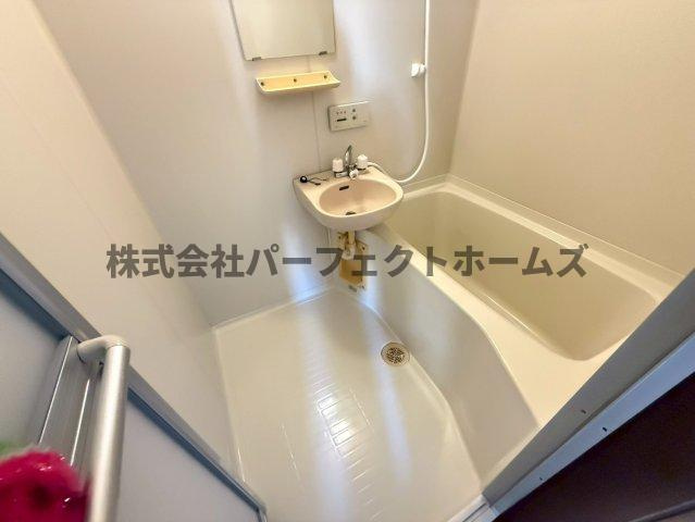 シャトークレールの浴室|日々の疲れを癒すお風呂付です