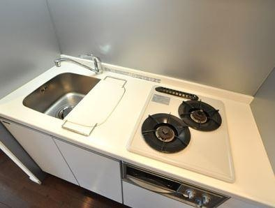 プレミアステージ市ヶ谷河田町のキッチン|グリル付き