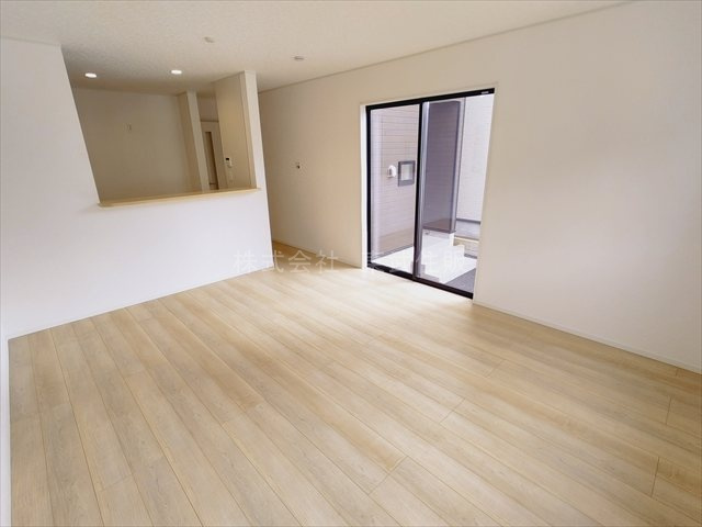 【居間・リビング】の画像