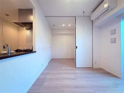 【居間・リビング】 | オープンブルーム伊勢佐木町