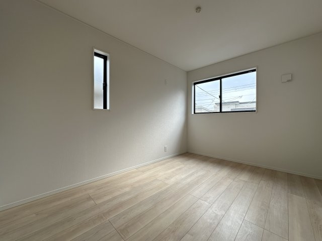 神戸市西区王塚台7丁目新築戸建２号棟の洋室