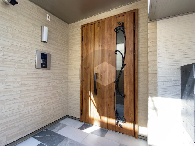 PROUDEST COURT西堤のエントランス