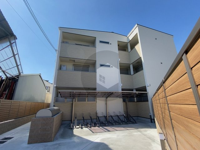 PROUDEST COURT西堤の外観