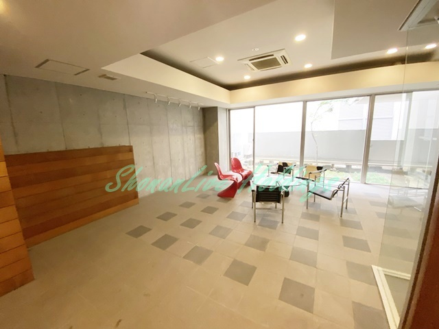 FACE Sのエントランス