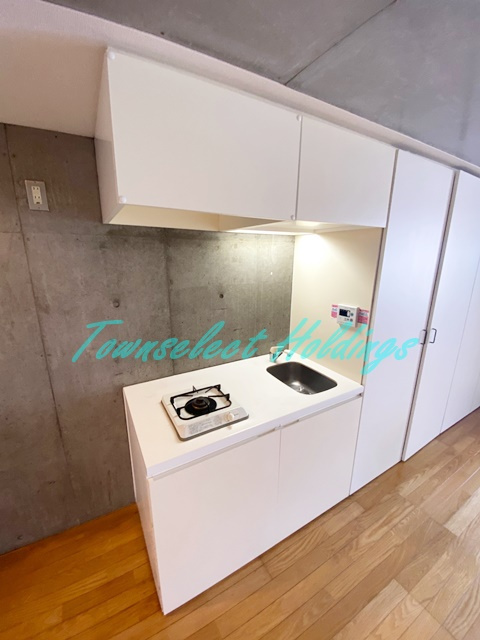 FACE Sのキッチン|広々としたキッチンです♪