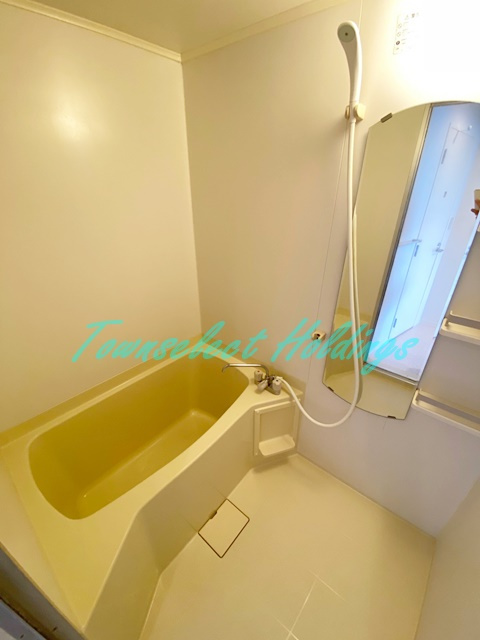 FACE Sの浴室|清潔感のあるお風呂です♪