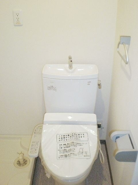 アランシア両国のトイレ