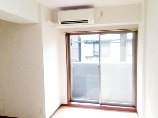 アランシア両国の内装