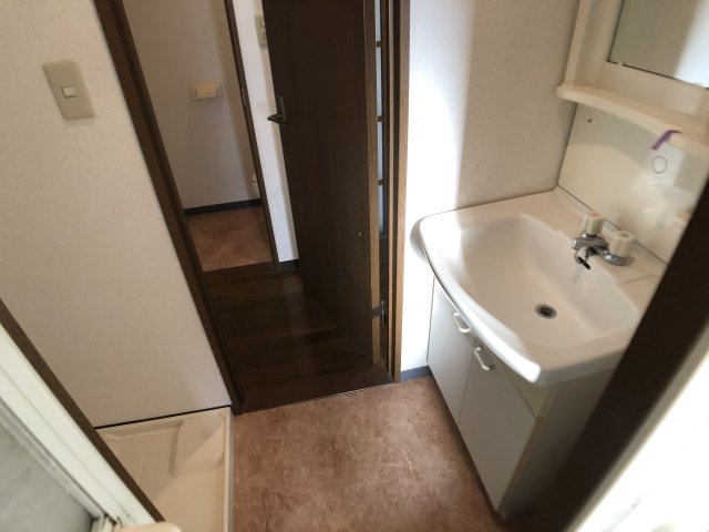 ソレール猿江の洗面所