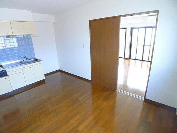 ソレール猿江の居間・リビング