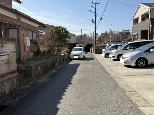 金山町朝日台 売土地の前面道路含む現地写真