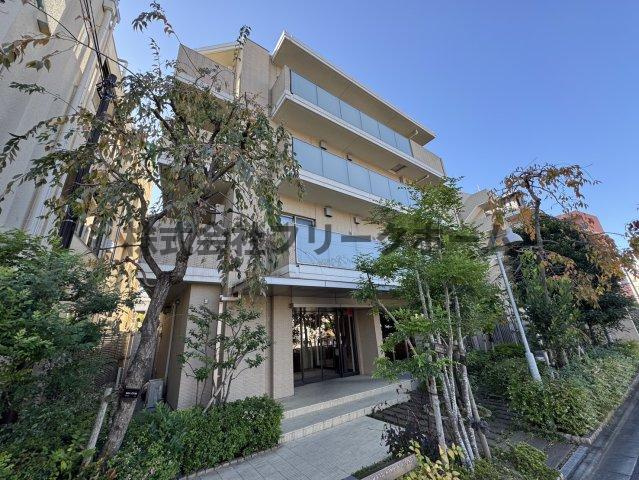 小金井市本町５丁目の賃貸マンションの外観