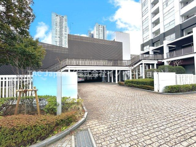 東京シーサウスブランファーレの駐車場