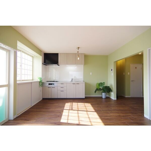 ユーハイツ光の居間・リビング