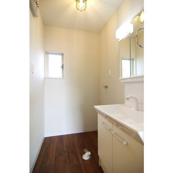 ユーハイツ光の洗面所