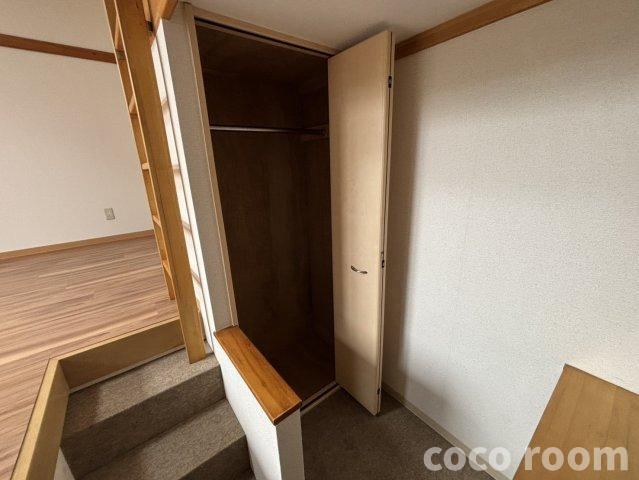 エンドルフィンの居間・リビング