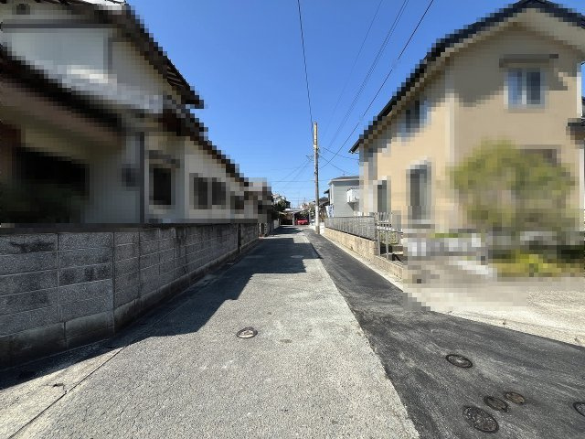 【その他】 | 福岡市早良区飯倉4丁目　1号棟（全2棟）【仲介手数料無料・0円】 | 現地写真。前面道路です。