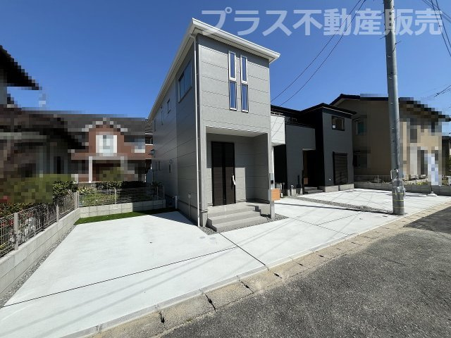 【外観】 | 福岡市早良区飯倉4丁目　1号棟（全2棟）【仲介手数料無料・0円】 | 完成しました。物件内部もご見学頂けます。プラス不動産販売にお任せ下さい。