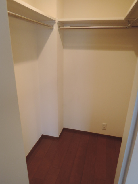 エスペランサ学芸大の収納|★ウォークインクローゼット★