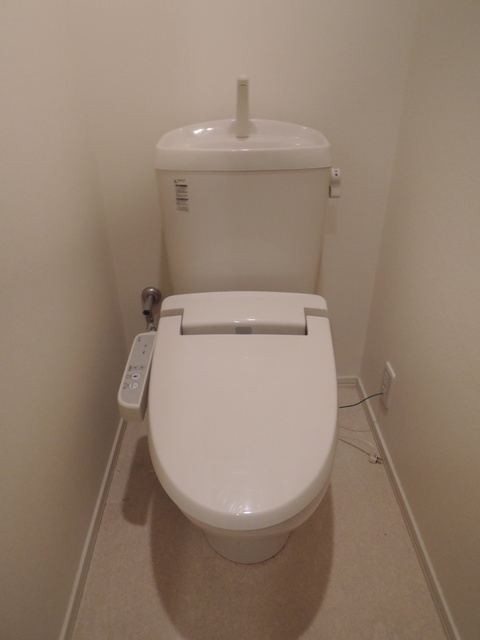 エスペランサ学芸大のトイレ|★ウォシュレット付きのトイレ★