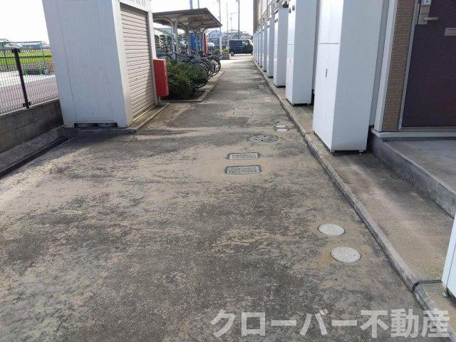 レオネクストトヨハラのエントランス