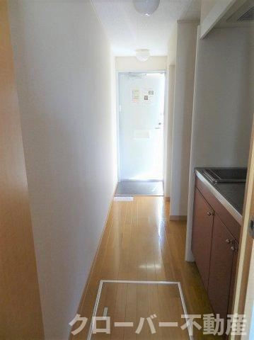 レオネクストトヨハラの玄関