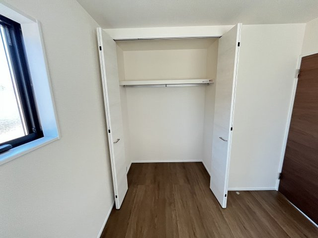 【収納】 | 福岡市早良区飯倉4丁目　2号棟（全2棟）【仲介手数料無料・0円】 | 施工例。施工例は完成時と異なる場合があります。