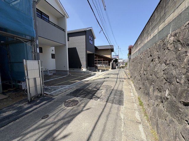 【その他】 | 福岡市中央区笹丘1丁目3期　2号棟（全3棟）【仲介手数料無料・0円】 | 現地写真。前面道路です。