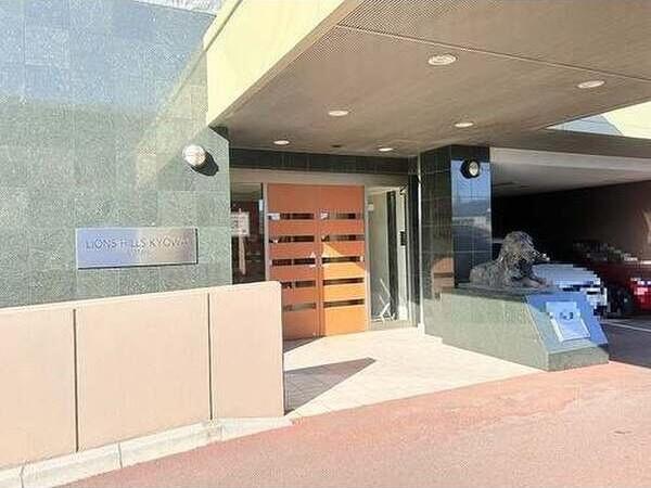 ライオンズヒルズ共和ヴィスターク　　刈谷市近郊の賃貸はクラスホーム刈谷店のエントランス