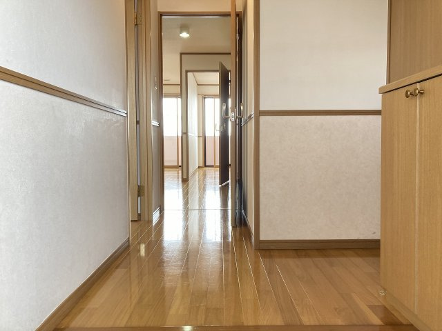 セレーザ鶴田の玄関