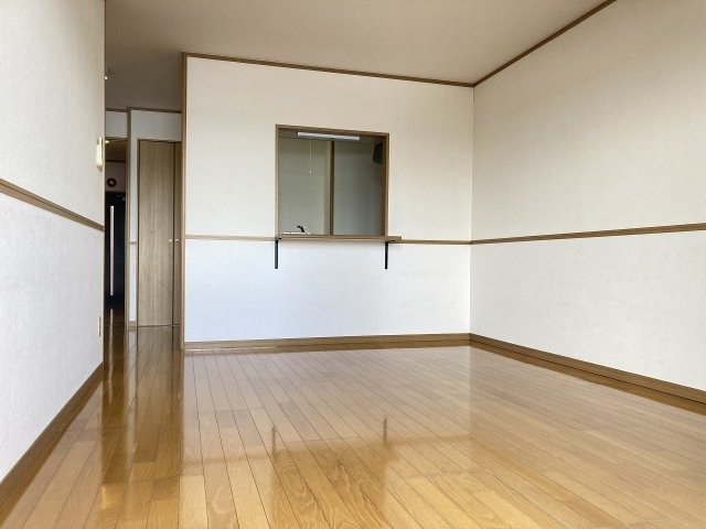 セレーザ鶴田の居間・リビング