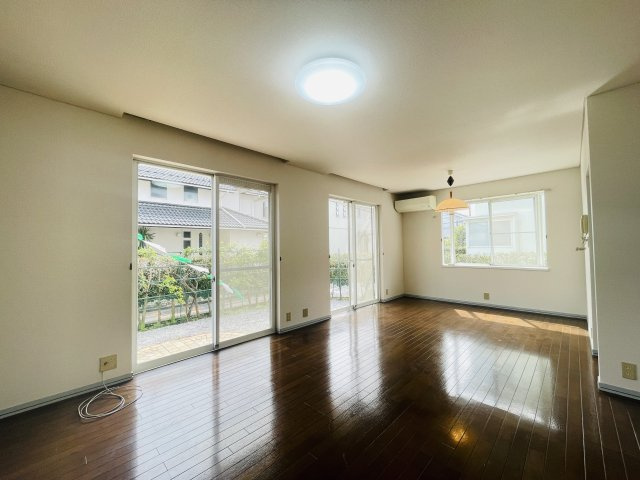 【居間・リビング】 | 熊谷市万吉　中古戸建