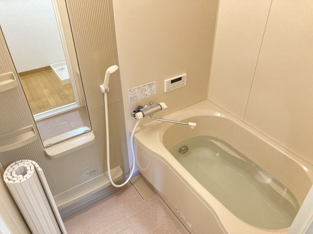 セレーザ鶴田の浴室