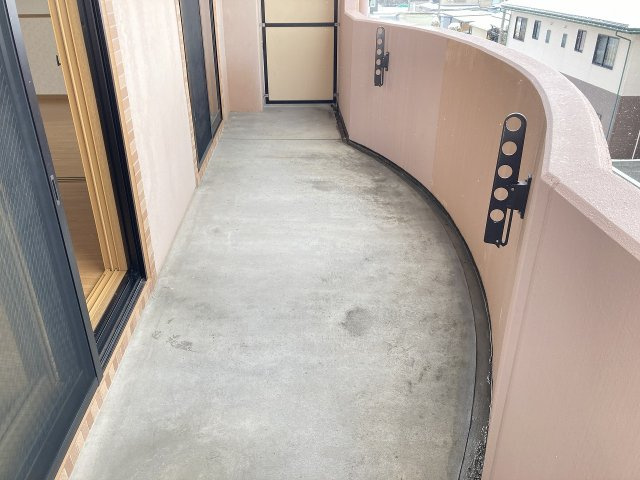 セレーザ鶴田のバルコニー
