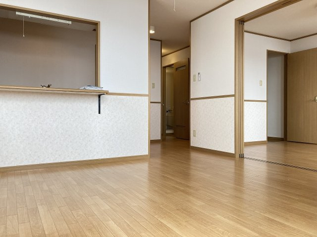 セレーザ鶴田の居間・リビング