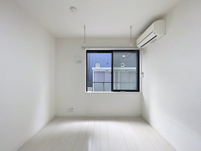 【居間・リビング】 | ミハス芦花公園 | ※同物件の別のお部屋の写真です。