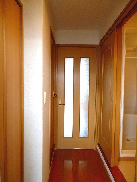 シールド青葉の玄関|玄関