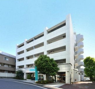 【外観】 | 鉄骨鉄筋コンクリート造のがっしりした建物。