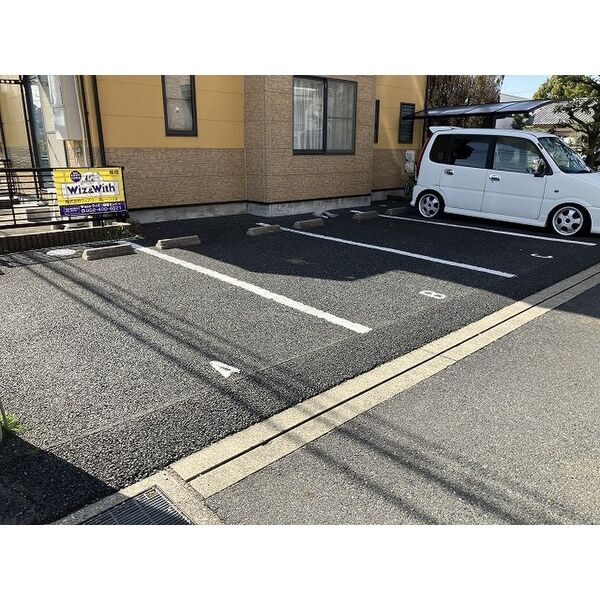 K・S　HOUSE　　刈谷市近郊の賃貸はクラスホーム刈谷店の駐車場