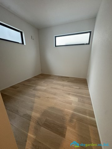 藤沢市鵠沼松が岡　新築戸建　全2号棟A棟の子供部屋|ゆったりした子供部屋です